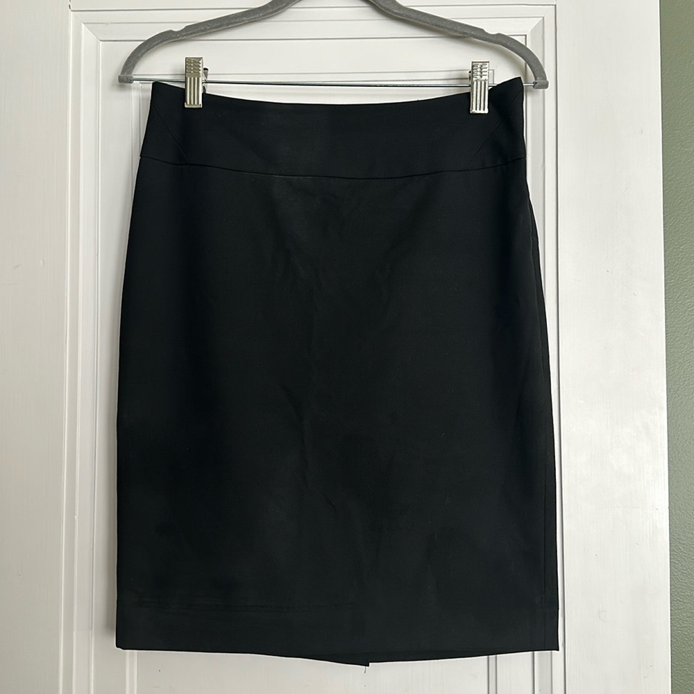 The Limited black pencil skirt, with side zip and back slit / size 2.